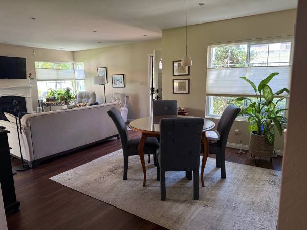 $3,950 / 2br - 1097ft2 - ¡Hermoso condominio en planta baja en un barrio deseado!63663854293123122