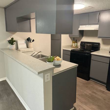 $1,101 / 2br - 1320ft2 - Avery Trace Apartments 4020 FM 365 (Port Arthur)64036371392003124
