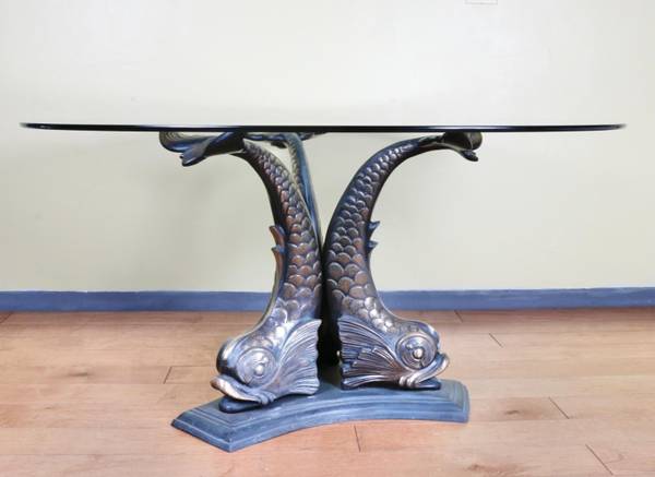 THREE FISH BRONZE TABLE WITH GLASS TOP 1