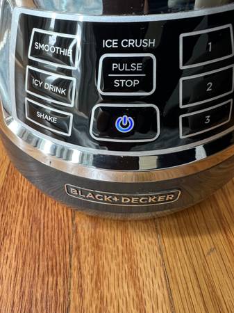 Black and Decker Licuadora BL1400 - $15 (Richmond / Seacliff)63471369272451121