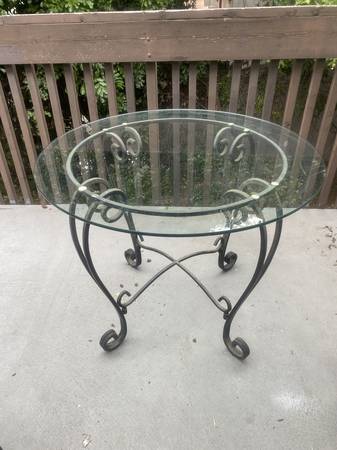 DECORATIVE ROUND GLASS TABLE – for garden or living room 1