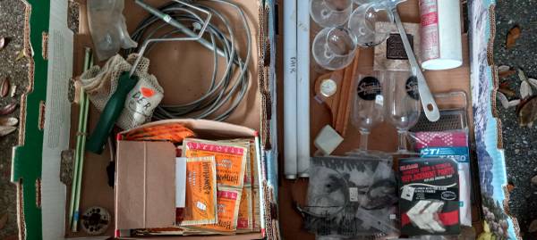 ** EVERYTHING IS $1 OR LESS, Adding Regularly - Not Yard Sale, 28+Bxs - $1 (NE Pensacola)62946980104579120