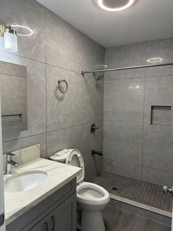 $2,600 / 2br - 800ft2 - All new 2 bedroom unit (Kaimuki)63939534028674124