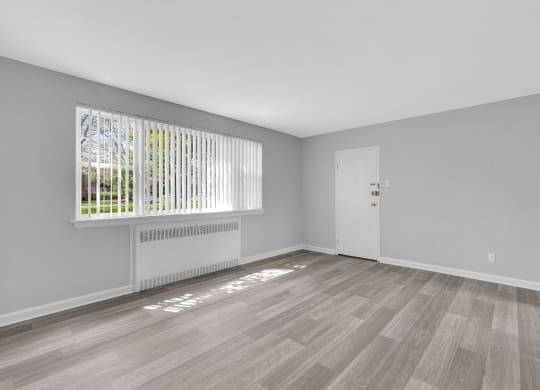 $1,160 / 2br - 800ft2 - On Site Management, in St. Louis MO, 2/BD 1/BA (5927 Suson Pl, St. Louis, MO)63924425735043122