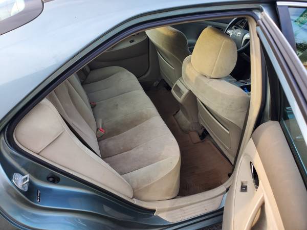 2010 Toyota camry LE - $2,500 (Bronx)63654714591489124