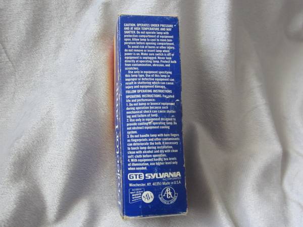 LÁMPARA DE PROYECCIÓN VINTAGE SYLVANIA TUNGSTENO HALÓGENA DYS-DYV-BHC 600W 120V - $10 (Winston-Salem)62973885825539123