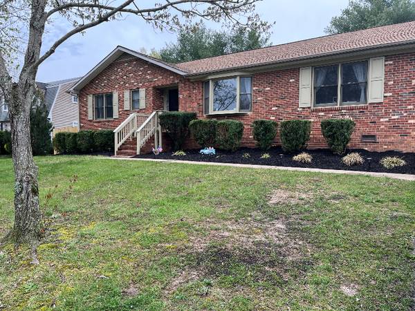 Well maintained, newly renovated, single story brick ranch 1