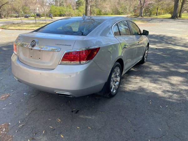2012 Buick LaCrosse - Financing Available! - $9900.00 (Durham)63470075955713124