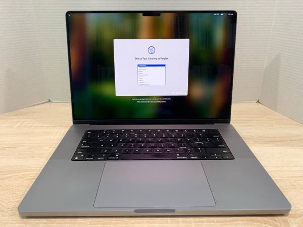 ketoMacBook Pro 16インチ 2021 16GB 512GB Amazon.com: Apple Late 2021 MacBook Pro with Apple M1 Pro