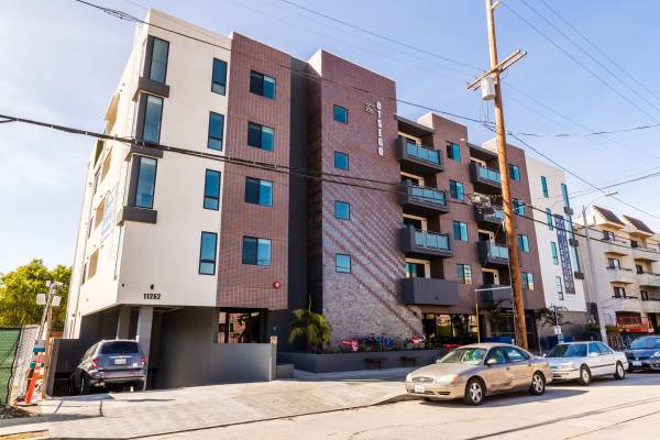 $2,545 / 1br - 612ft2 - The Otsego...Brand New Gorgeous Spacious One Bedroom! (North Hollywood)63701130397315121