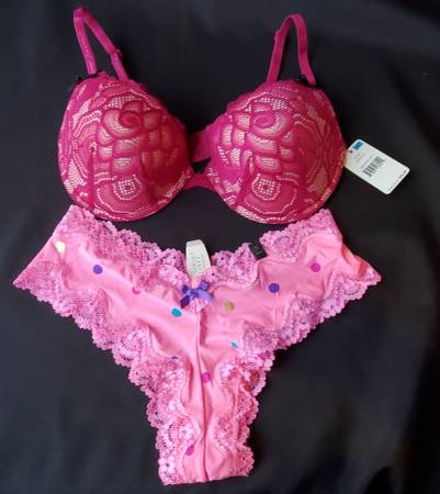 Victoria's Secret Push Up Bra 34C and Med Panty New in package 1
