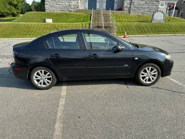 2007 Mazda 3 S-Sport, 5 velocidades, 100k, Impecable, Inspeccionado hasta 7/2026! - $6,50063622657755523121