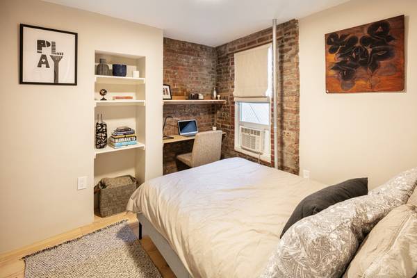 $195 / 2br - 900ft2 - Avail Nov-Early Dec Thanksgiving Designer 2 bedroom near Prospect Park (Park Slope)63788808373377123
