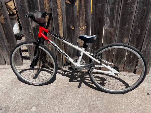 Free Agent Speedway Mini 20” BMX bike 1