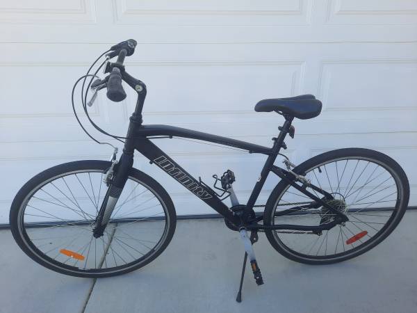 infinity boss 3 hybrid road bike 7 Sp 1
