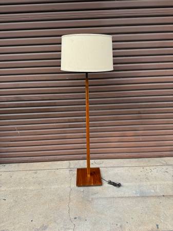 Mid Century Modern Walnut Floor by Gerald Thurston for Lightolier 1