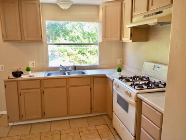 $1150.00 / 3br - 1100ft2 - 3 bdrm 2 bath Mobile Home for Rent, Quiet Community63687913434627122
