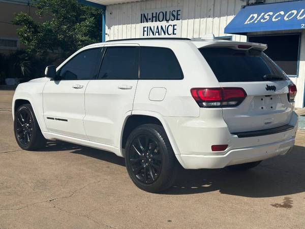 2018 Jeep Grand Cherokee! Credit Problems OK! - $18,500 (Houston)63622336614529123
