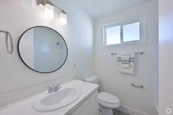 $2,800 / 3br - 1088ft2 - Lowered Rent w/MOVE IN SPECIAL (santa rosa)64049800817539122