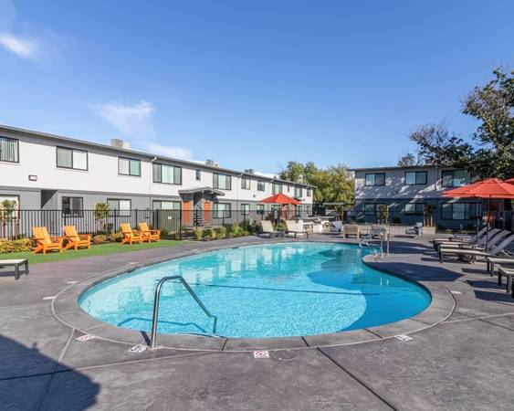$2,075 / 2br - 996ft2 - Friendly Community: Mode Apartments - Your New Home! (1945 Bell St, Sacramento, CA)64043836144001122