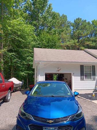 Chevy Cruze LT - $12,000 (Gloucester)63621733566595121