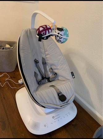 mamaRoo® multi-motion baby swing 1