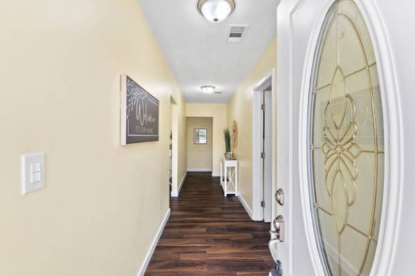 $2,875 / 6br - 2600ft2 - HUGE HOUSE FOR RENT (Jacksonville)64005271158914123