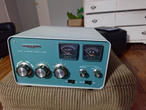 Ham Radio Amplifier (Heathkit SB220) 1