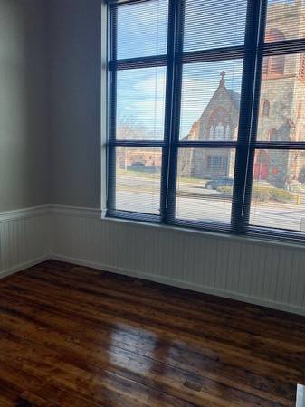 $1,595 / 1br - 625ft2 - Save Some $$$ in this Smaller 1BR! (Pawtucket)64002828975107120