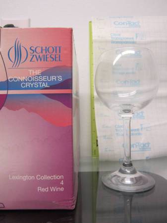 Schott Zwiesel Red Wine Stem Glass, Set of 4 -- Excellent shape! 1