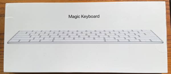 Apple Magic Keyboard 1