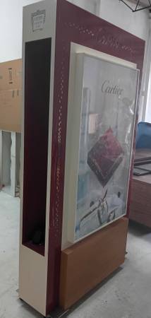 Cartier Display Fixture 1