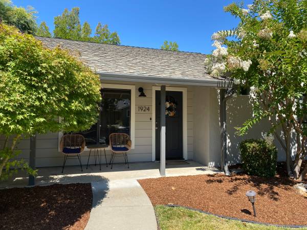 $3,600 / 3br - 1042ft2 - •••► Pleasant Hill  - Hermosa Casa en Gregory Gardens (concord / pleasant hill / martinez)63657591852291120