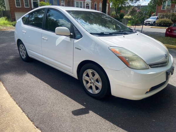 2009 TOYOTA PRIUS 221k miles VA INSPECTED call 7034966153 - $4,700 (Alexandria)63440013380867121