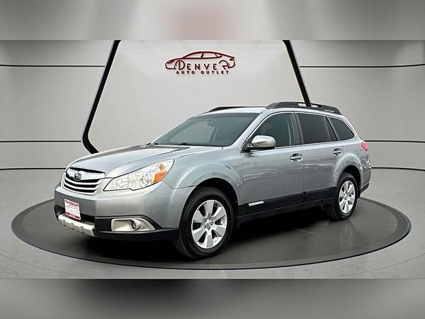 2011 Subaru Outback 1