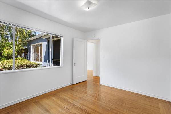 $2,500 / 1br - 3129 Fernside Blvd - 1 bedroom | 1 bath | Cottage (alameda)63880014077443122