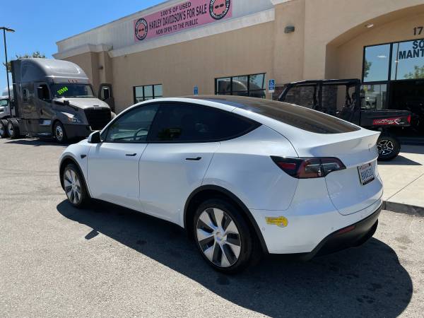 2021 Tesla Model Y Long Range AWD totalmente eléctrico - $19,500 (Lathrop)63482990964227122