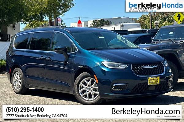 2022 Chrysler Pacifica Fathom Blue Pearl Coat Low Price..WOW! 1