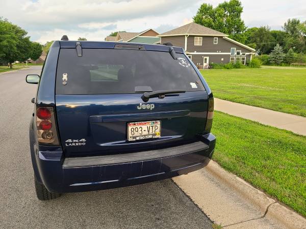 Jeep Cherokee Laredo 2006 - $2,400 (PMadison)63613817918721124