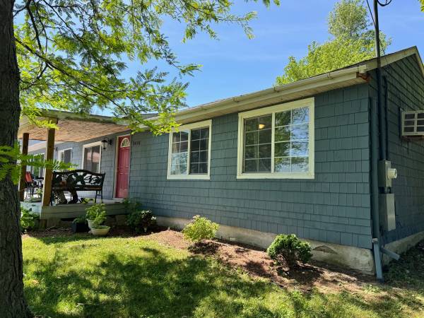 $2,900 / 3br - 2100ft2 - 3 bedroom house Short Term rental in Chazy, NY (Lakeshore Rd)63833986318977120