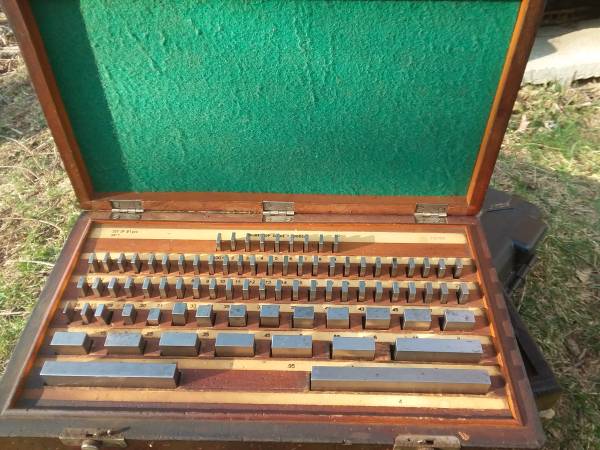 Gage Block set 0.05 to 4" 81Pc 1