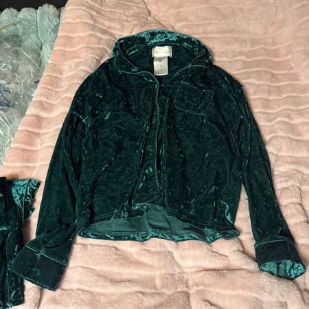 sleep clothes 1