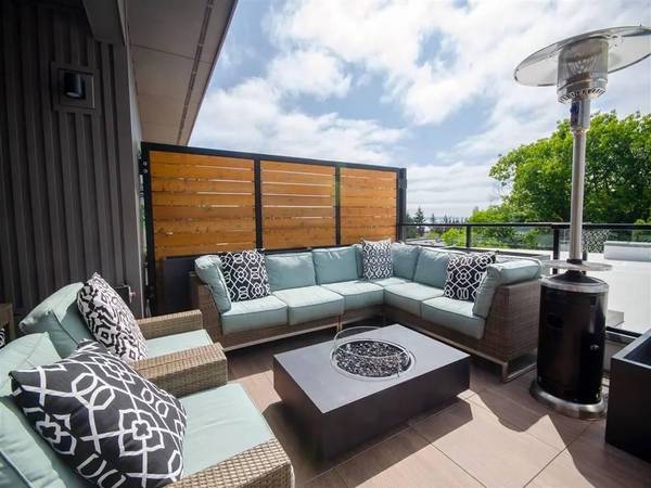 $2,085 / 1br - 672ft2 - On-Site Maintenance with 24-Hour Emergency Line64031310780417122