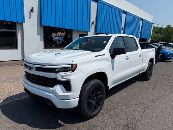 2026 Chevrolet Silverado 1500 RST Crew Cab 4x4 w/V8 1