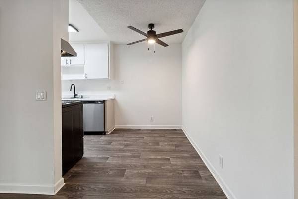 $2,000 / 2br - 850ft2 - 2 Br- A/C in unit, 24 Hr Fitness Center, Newly Renovated (2660 Alpine Boulevard, Alpine, CA)63865929712001122
