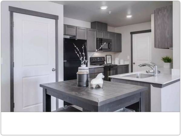 $2,012 / 2br - 1022ft2 - Explore, dream, settle. Your new journey starts with this 2 BR. (Wenatchee - Coastal Farm & Ranch)63780512573443120