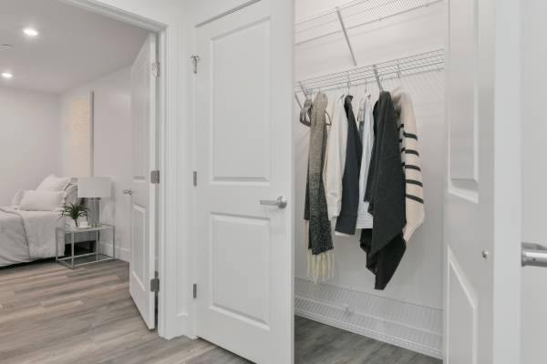 $1,625 / 1br - 9999ft2 - LYNN/BOSTON LOW MOVE IN COSTS! NOW RENTING AREA'S NEWEST DEVELOPMENT63856552815363122