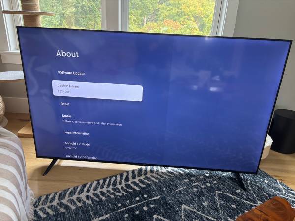 4K UHD TV 1