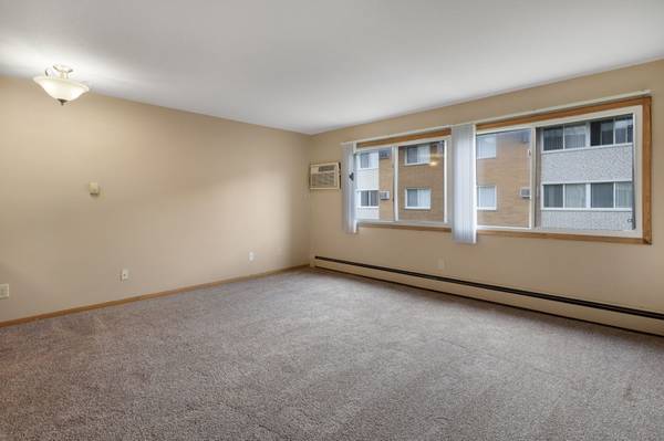 $995 / 1hab - 590ft2 - ►►Disponible ahora-nov►►Lyndale Garden Apts►► (Richfield, MN)63868700959747121