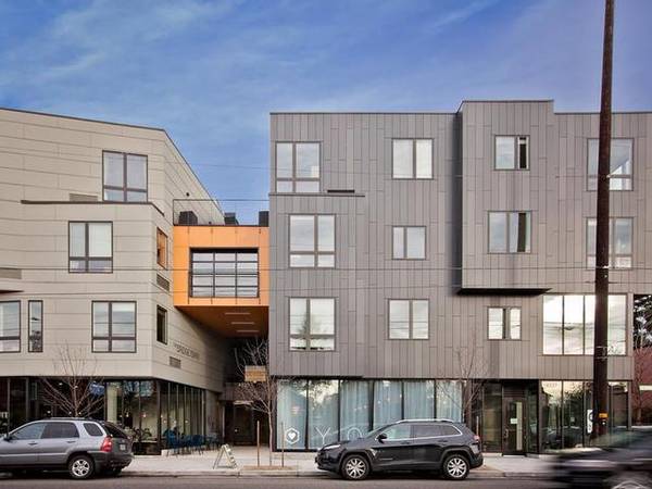 $1,455 / 507ft2 - Studio with concrete floors throughout, A/C & Washer/Dryer! (4525 NE Fremont St)63867269927811120